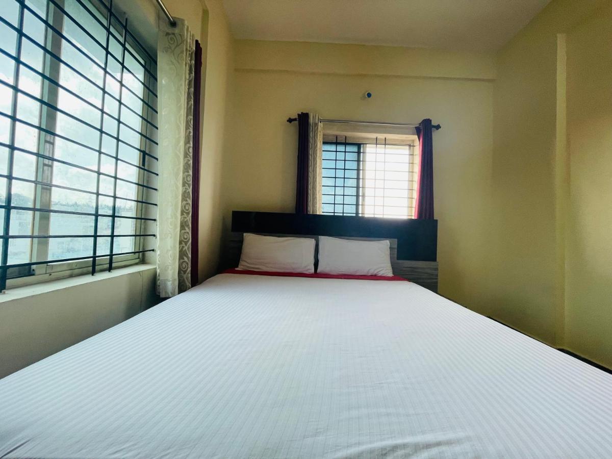 Hotel Crown Residency Mysore Esterno foto